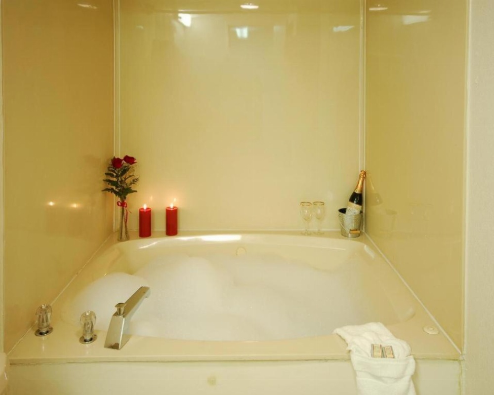 Zainee Inc Budgetel Inn y Suites Imagen 14