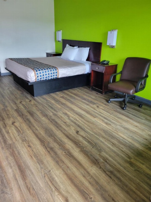 Zainee Inc Budgetel Inn and Suites image 23