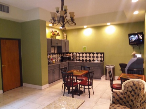 Zainee Inc Budgetel Inn and Suites image 8